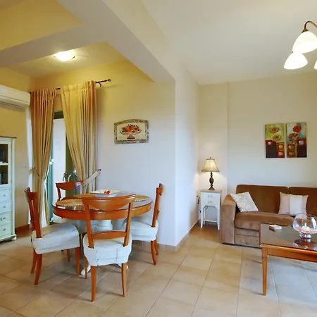 Marianna Villa *