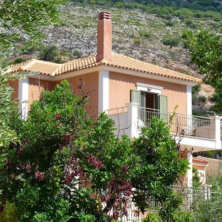 Vilă Marianna Lourdata (Kefalonia)