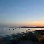 Marianna Villa *